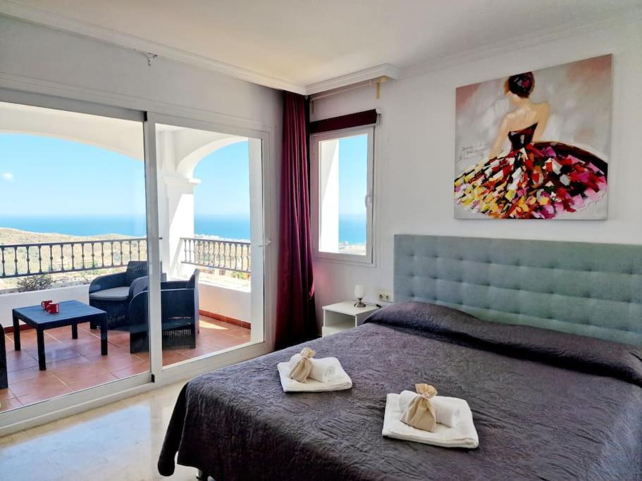 Palmeras Seaviews Apartment